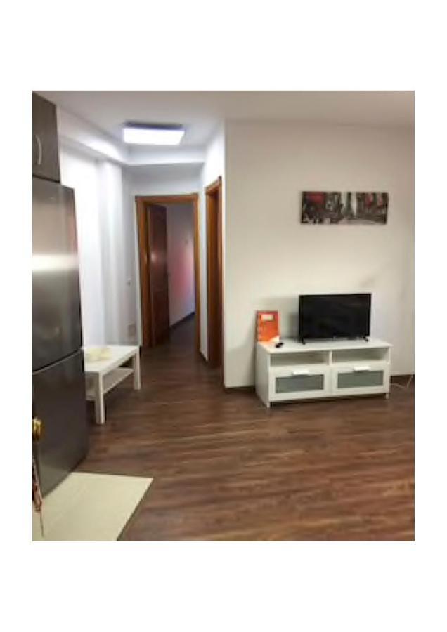 Apartamentos Cerca Del Aeropuerto 잉헤니오 외부 사진