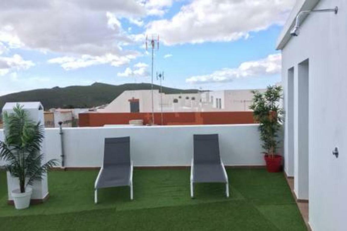 Apartamentos Cerca Del Aeropuerto 잉헤니오 외부 사진