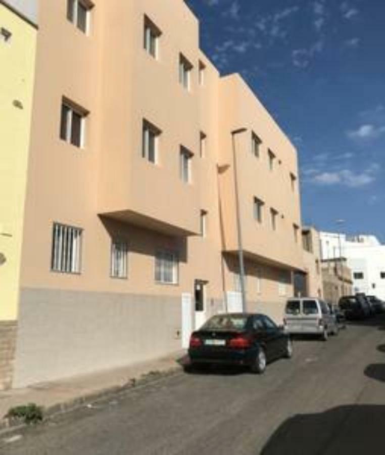 Apartamentos Cerca Del Aeropuerto 잉헤니오 외부 사진