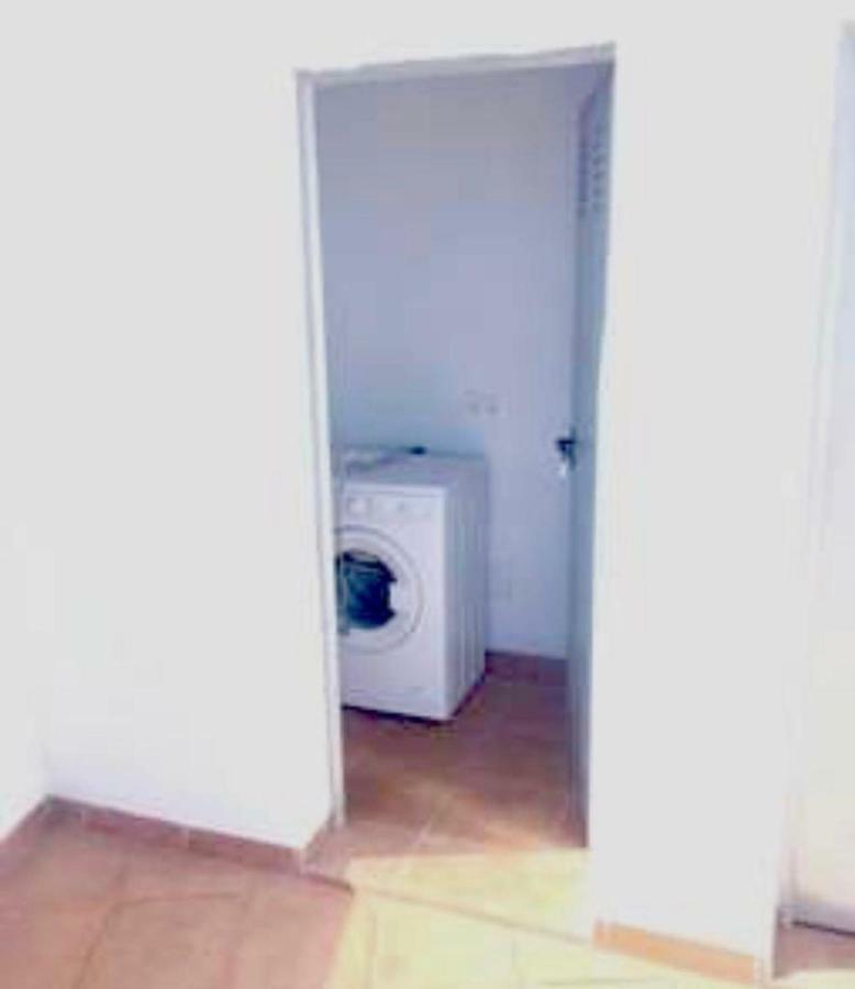 Apartamentos Cerca Del Aeropuerto 잉헤니오 외부 사진